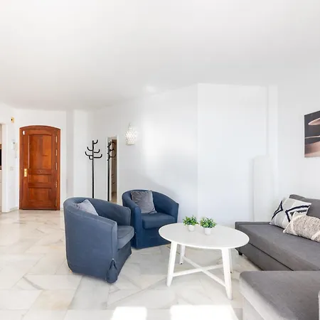 Apartment Puerto Deportivo - 2 Bedroom In Puerto Marina Benalmadena