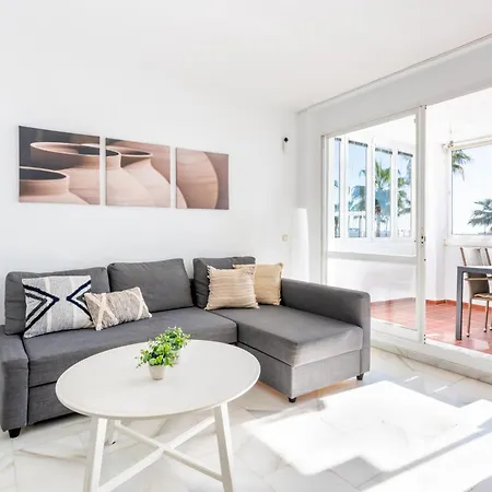 Puerto Deportivo - 2 Bedroom In Puerto Marina *