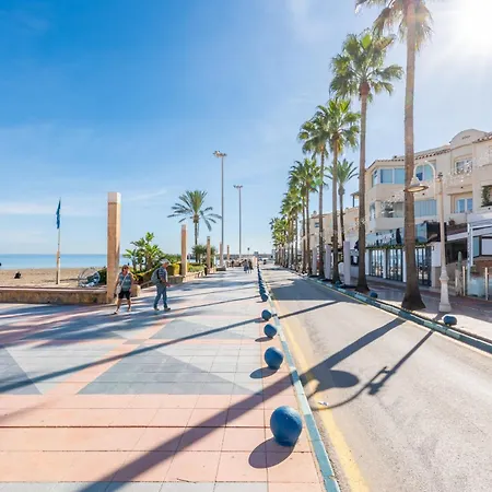 Puerto Deportivo - 2 Bedroom In Puerto Marina Apartment *